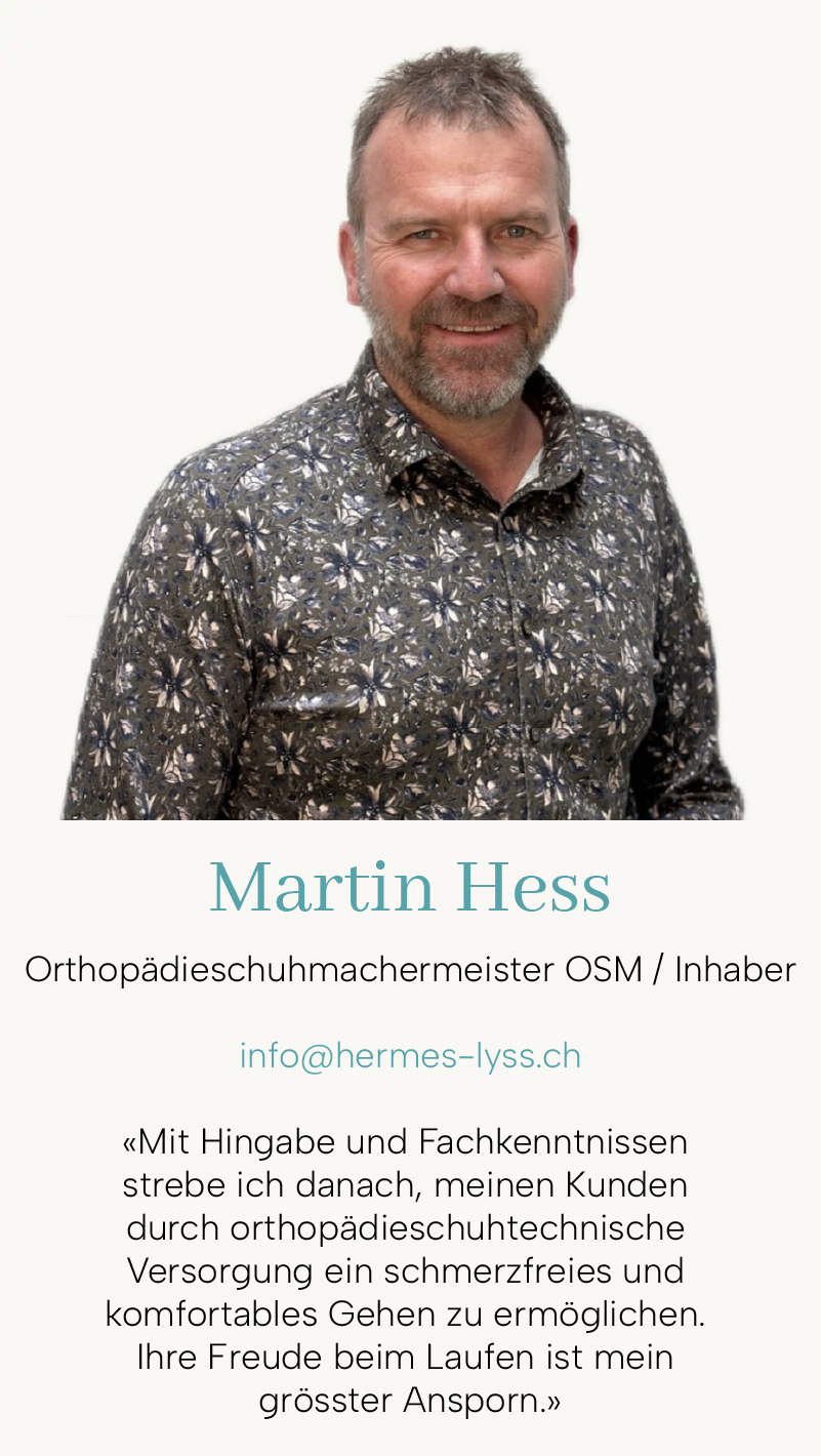 Porträt eines Orthopädieschuhmachermeisters und Inhabers in Lyss – Experte für orthopädische Versorgung und Gehkomfort.