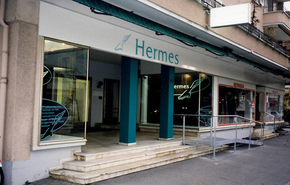 2001–2006 – Ein neuer Standort an der Bielstrasse 22